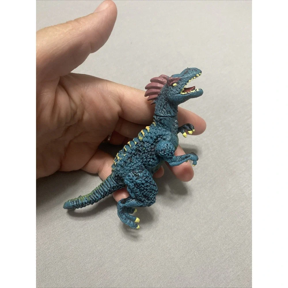 Poseable Dinosaur Jurassic Velociraptor Raptor Toy Action Figure Cake Topper